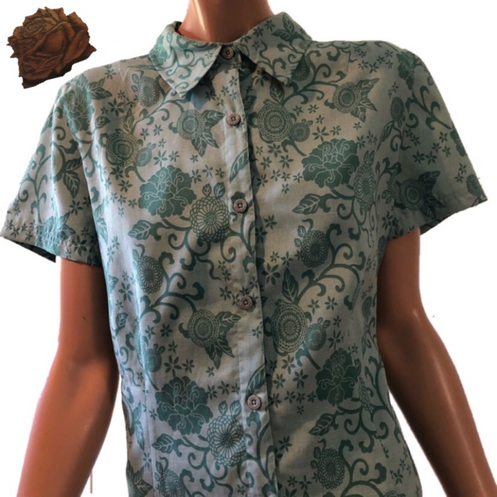 Royal Robbins Button Up Top